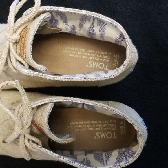 Toms Wedges - Picture 6 of 8